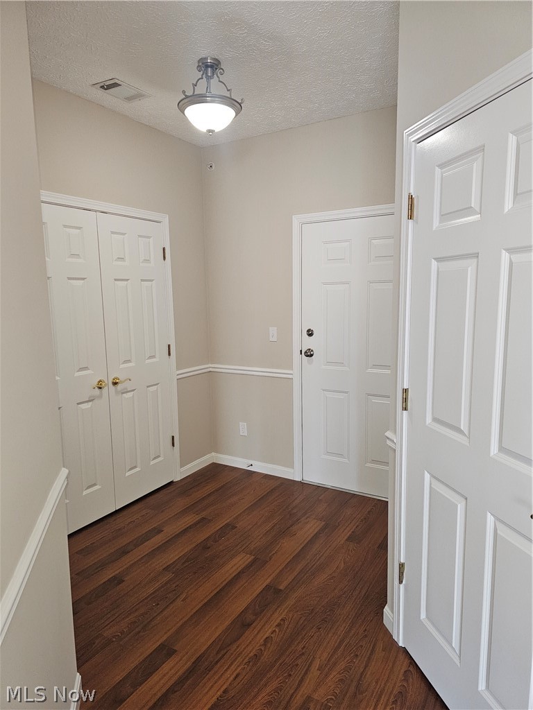 Aquamarine Condominiums - Residential