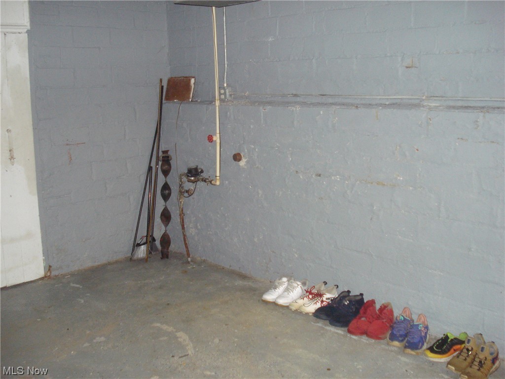 W T Rodmonds Blvd Estate Su - Residential