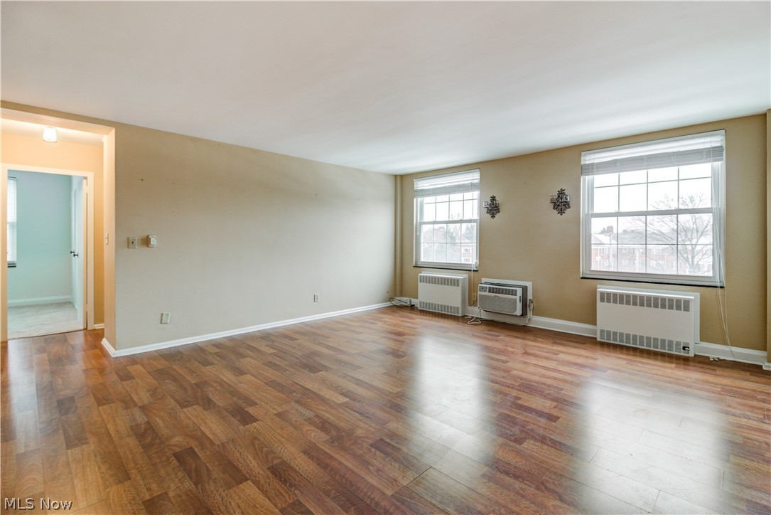 Shaker Club Condos - Residential