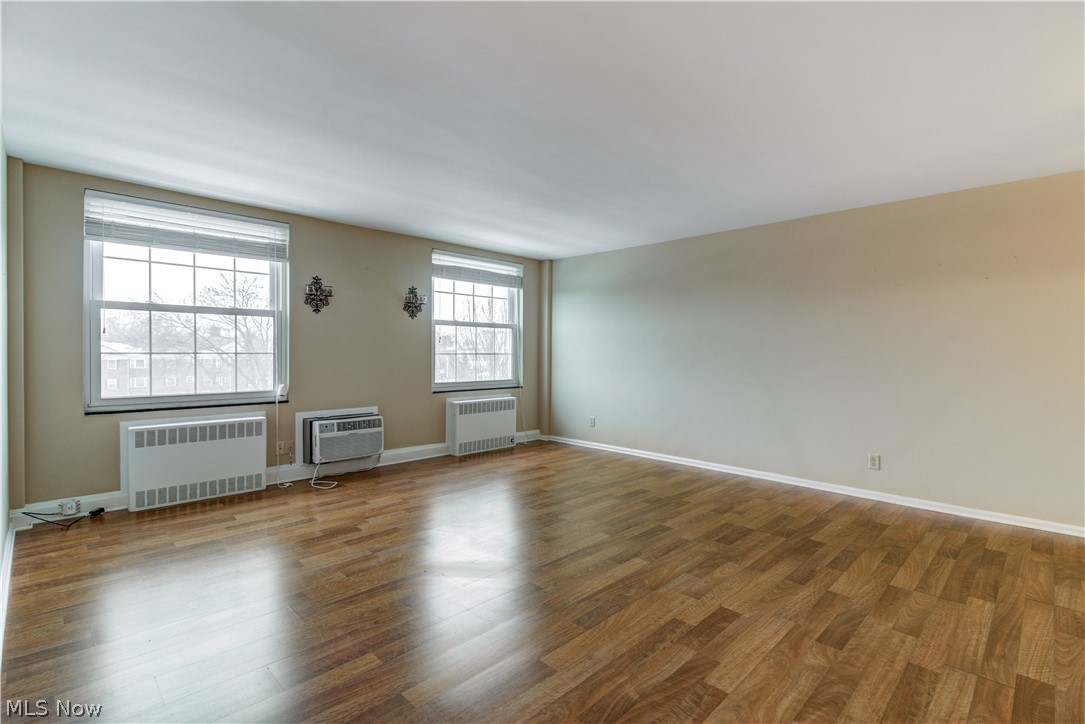 Shaker Club Condos - Residential