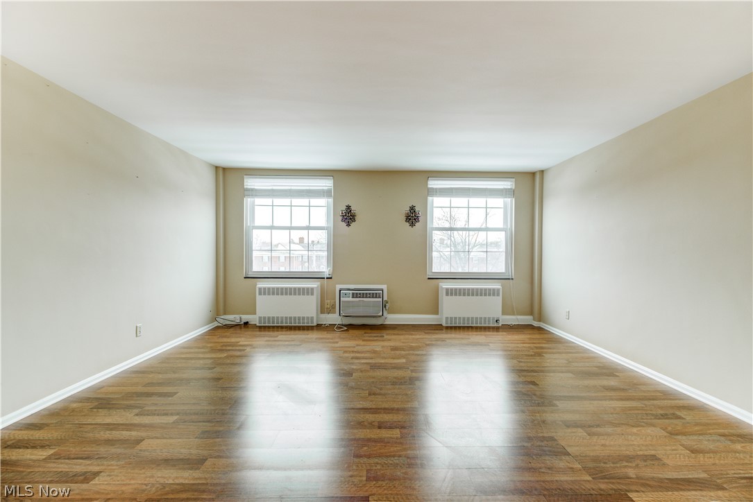 Shaker Club Condos - Residential