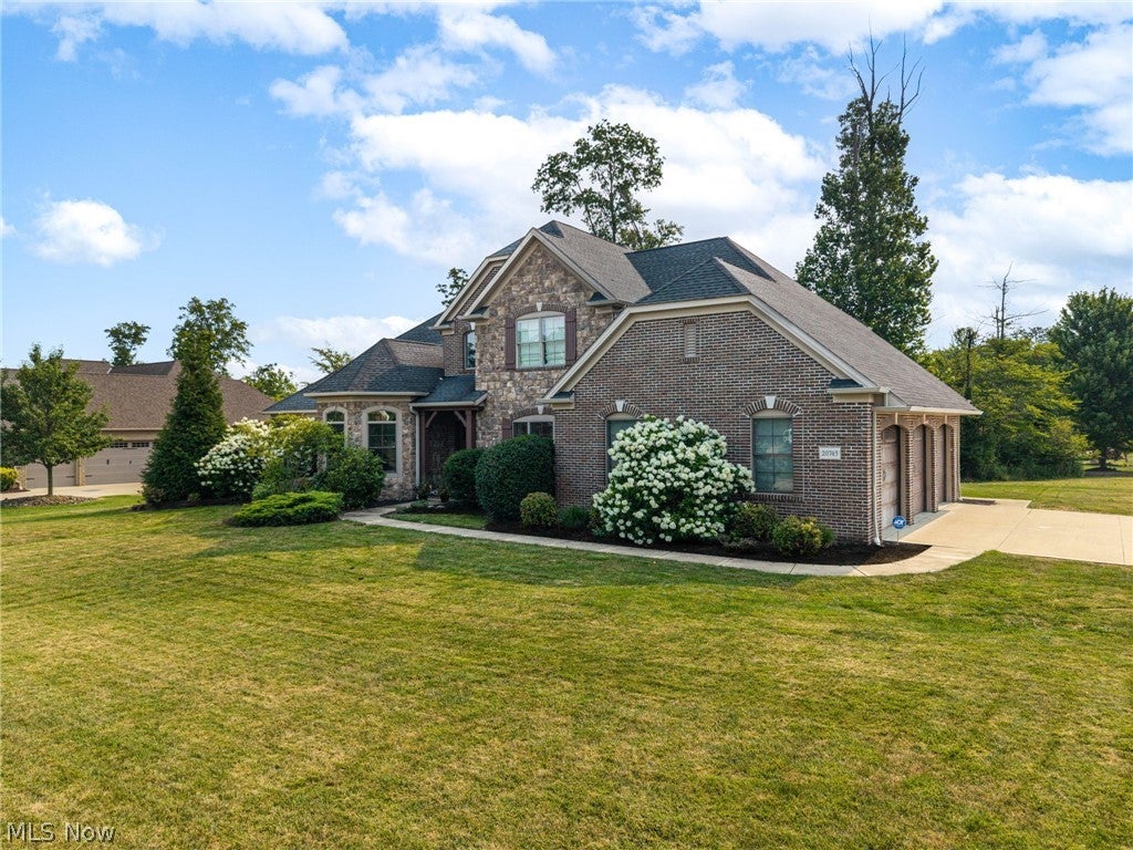 20745 Evergreen Trail
