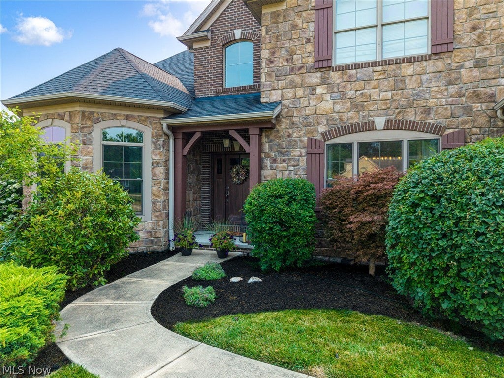 20745 Evergreen Trail
