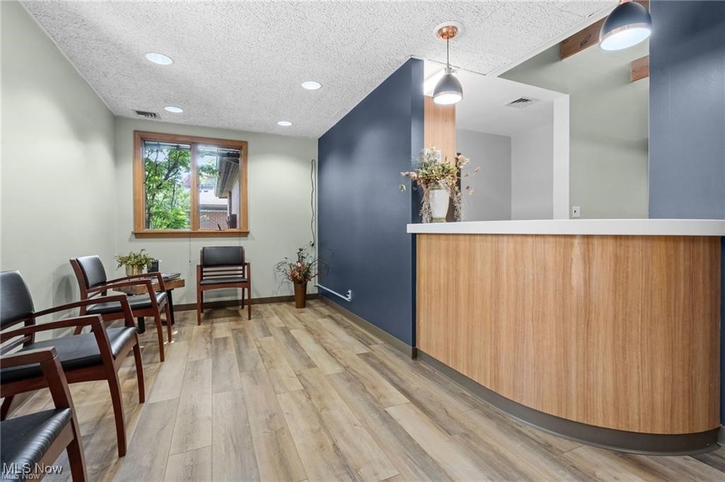 Swallowtail Professional Condo - Commercial Lease