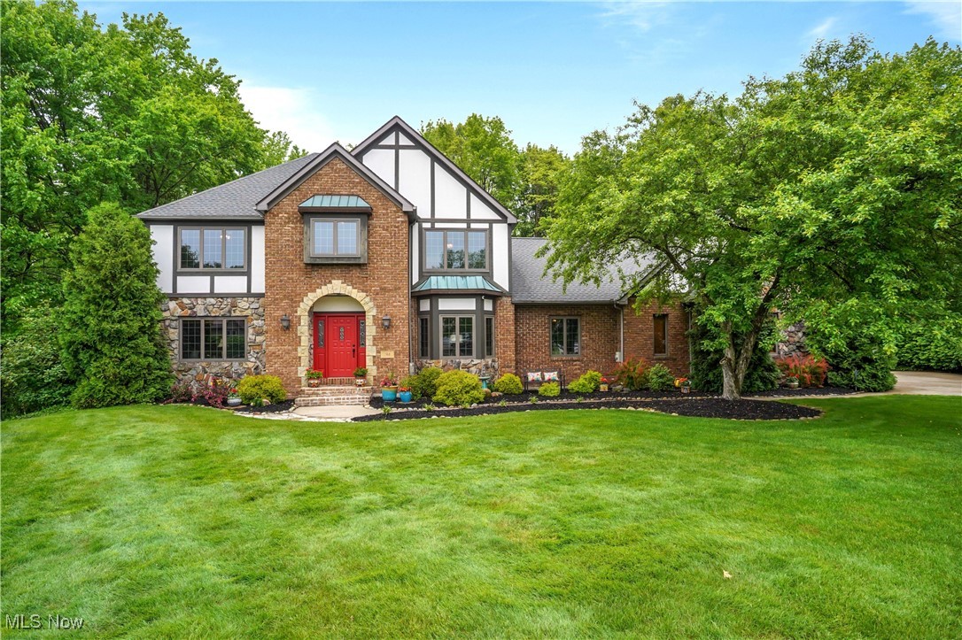868 Bentley Place Boulevard
