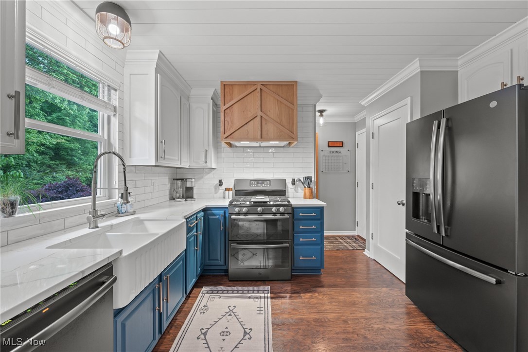 5609 Trystin Tree Drive, Medina, Ohio image 18