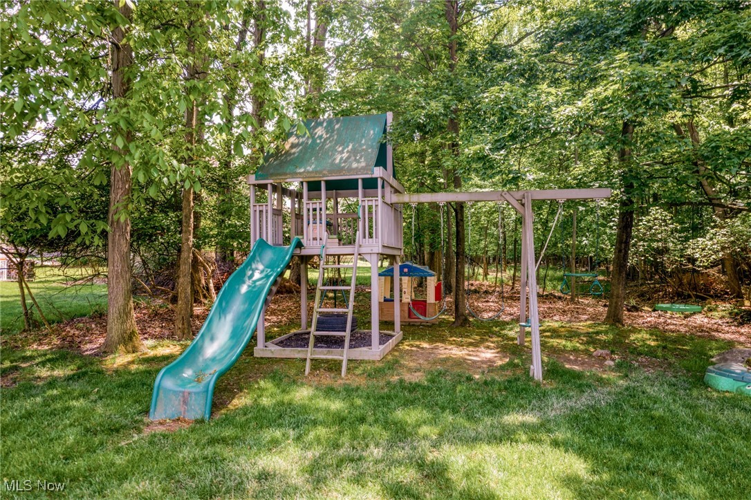 5609 Trystin Tree Drive, Medina, Ohio image 45