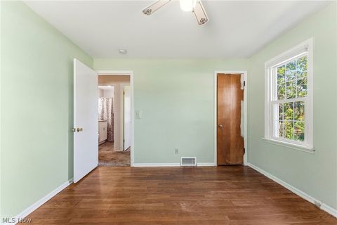 Tiny photo for 154 Fairfield Road, Avon Lake, OH 44012 (MLS # 5220995)
