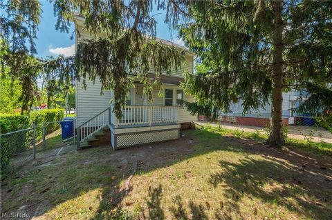 Tiny photo for 3538 W 128th Street, Cleveland, OH 44111 (MLS # 5226641)