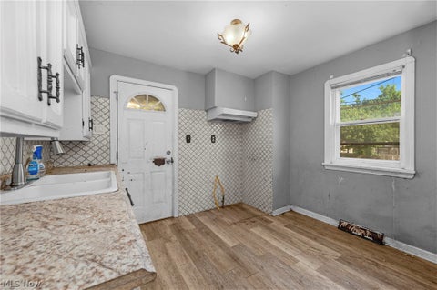 Tiny photo for 3538 W 128th Street, Cleveland, OH 44111 (MLS # 5226641)