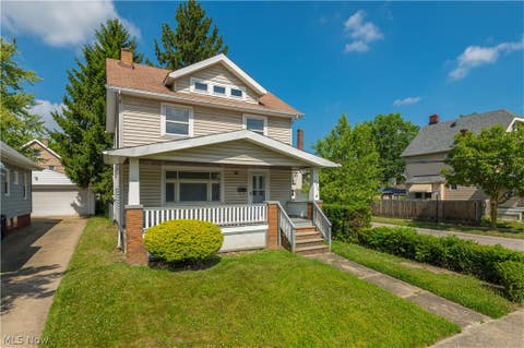 Tiny photo for 3538 W 128th Street, Cleveland, OH 44111 (MLS # 5226641)