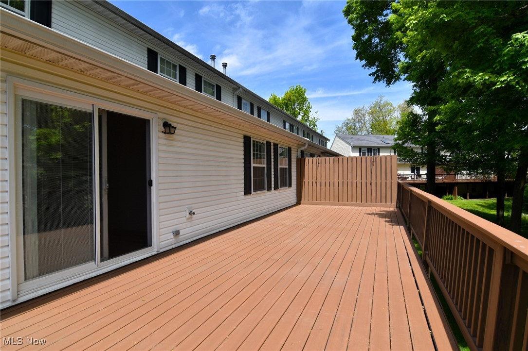 5015 Portland Cove, Stow, Ohio image 41