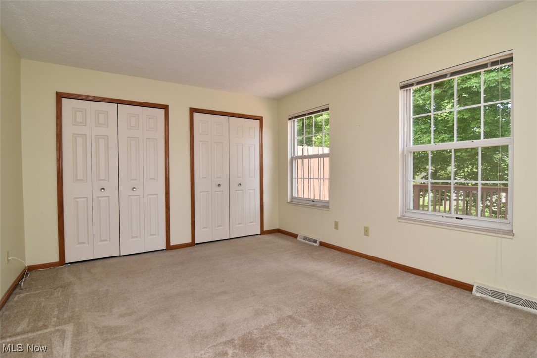 5015 Portland Cove, Stow, Ohio image 23