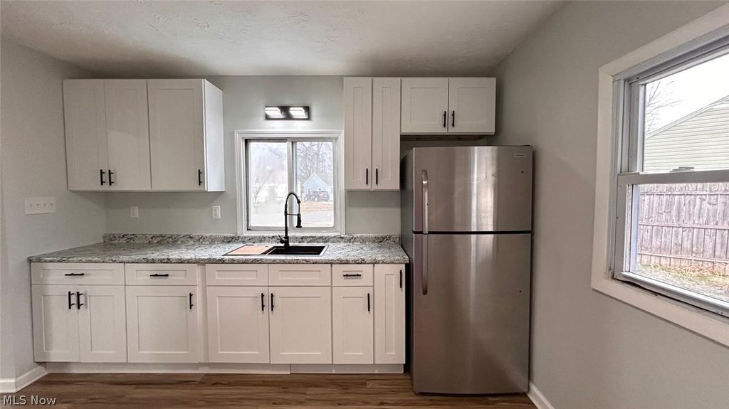 Photo of 4061 Gregus Avenue, Lorain, OH 44055 (MLS # 5192388)