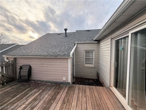 Tiny photo for 4408 Lincoln Street, Parkersburg, WV 26104 (MLS # 5188043)