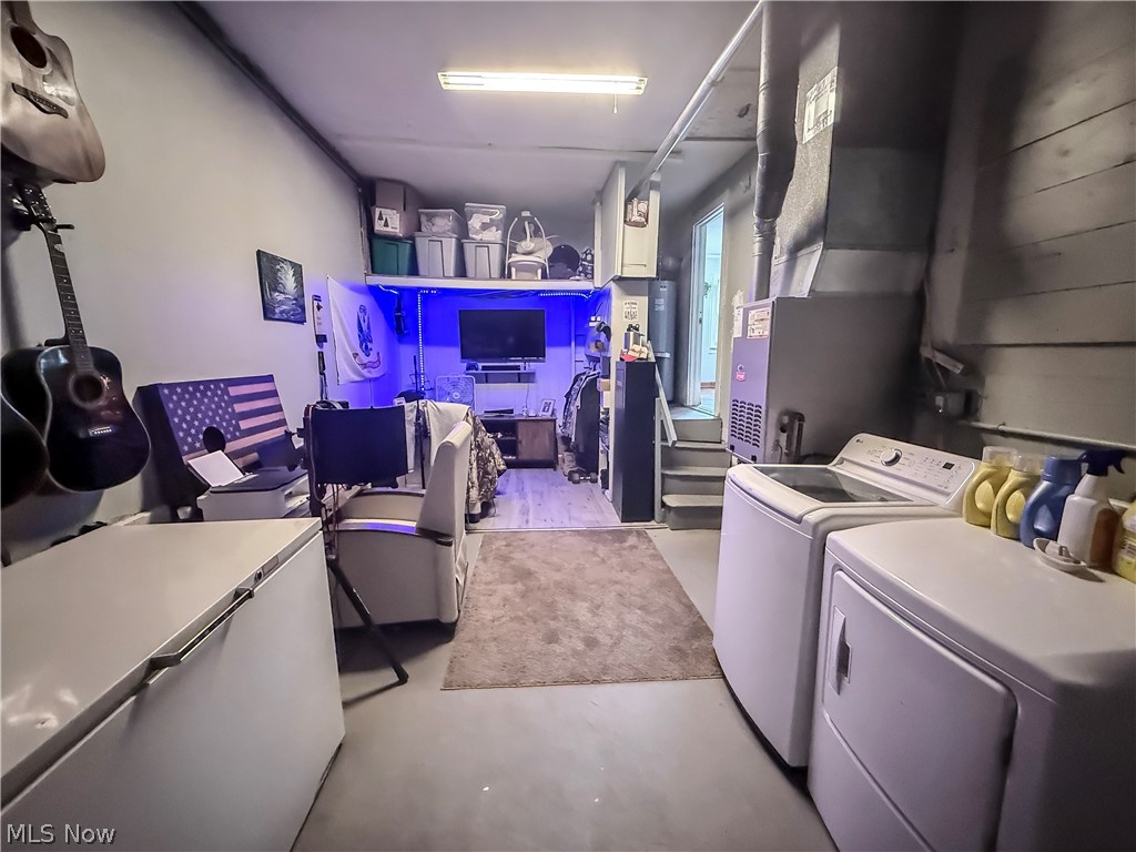 H Olmes Park Adn - Residential