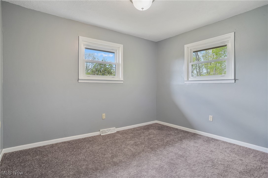 10699 Whippoorwill Road, Newton Falls, Ohio image 13