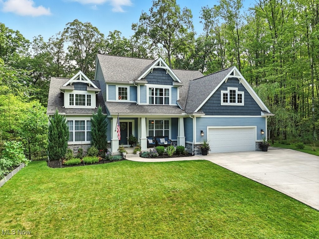 211 Woodridge Circle