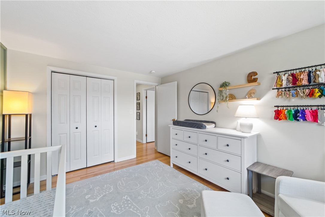 F & F Dev Co Inc - Residential