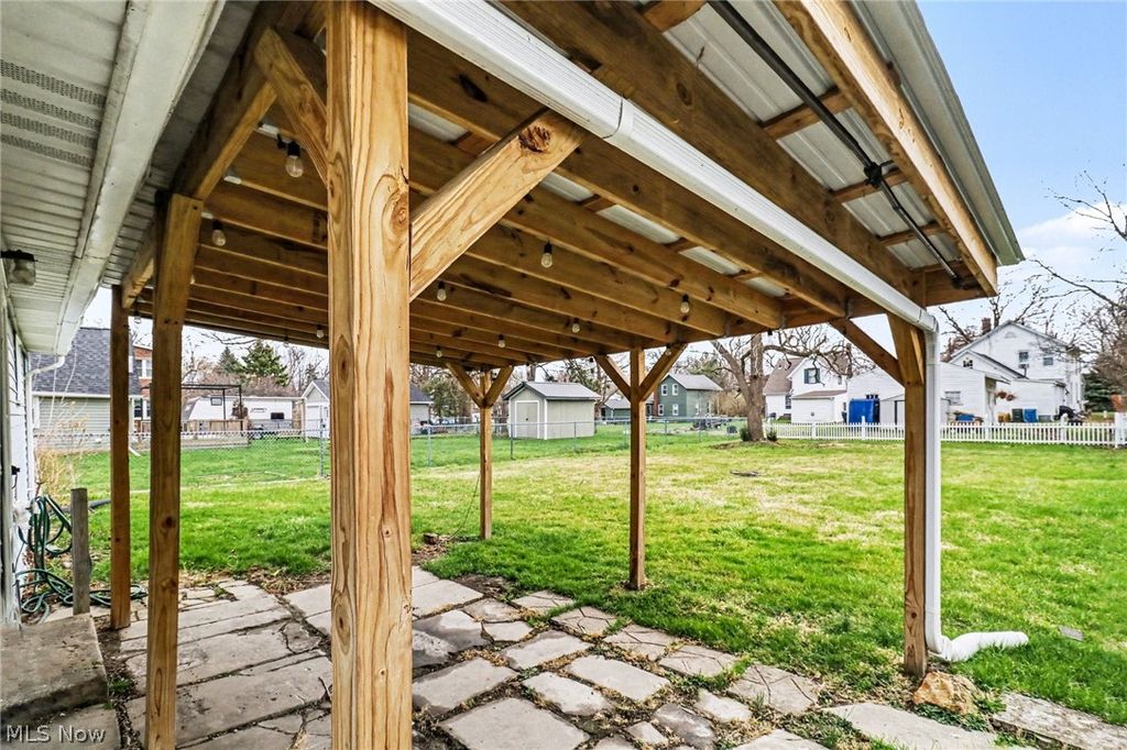 Photo of 5425 Ohio St, Vermilion, OH 44089 (MLS # 5197932)