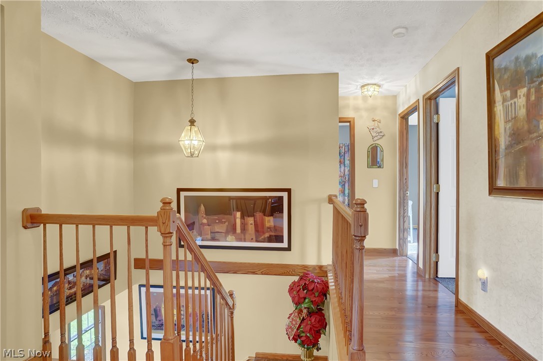 Cloverleaf - Residential