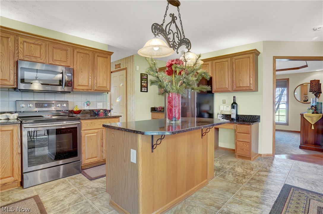Cloverleaf - Residential