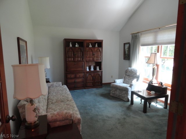 Bob-O-Link - Residential