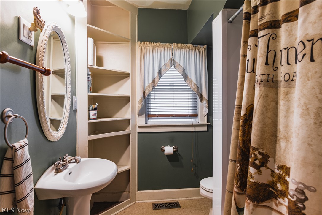 Glassworks Adn - Residential