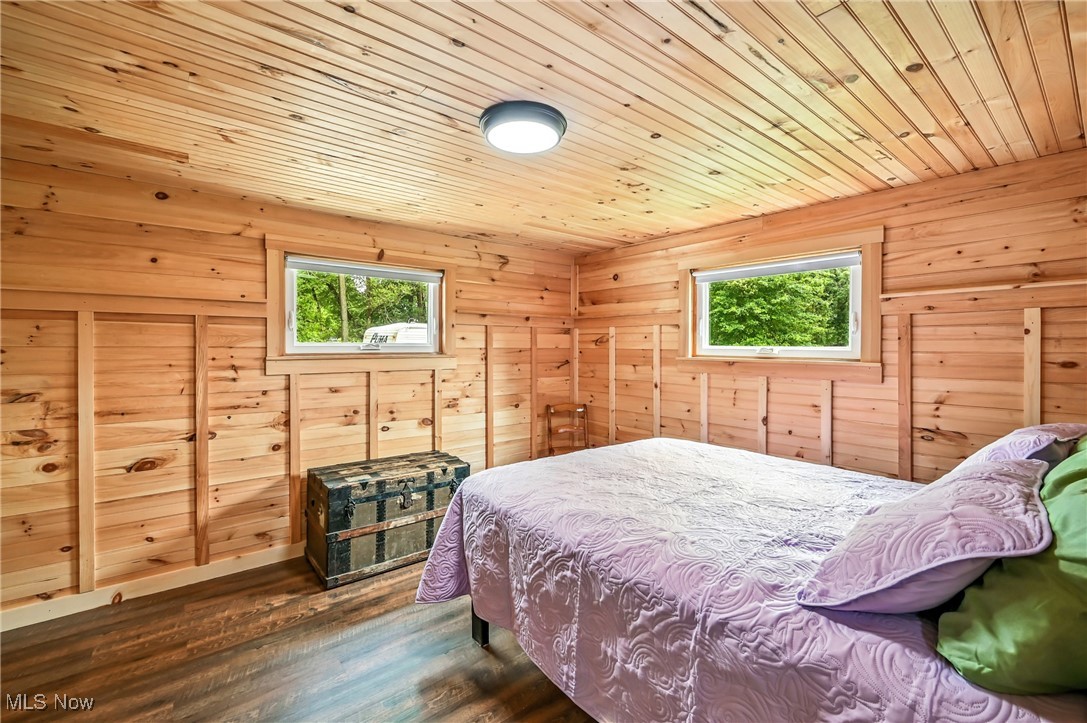 Berlin Center, Ohio 44401, United States, 2 Bedrooms Bedrooms, ,2 BathroomsBathrooms,Residential,Contingent,176228