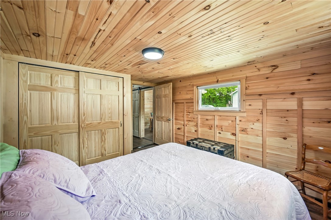 Berlin Center, Ohio 44401, United States, 2 Bedrooms Bedrooms, ,2 BathroomsBathrooms,Residential,Contingent,176228