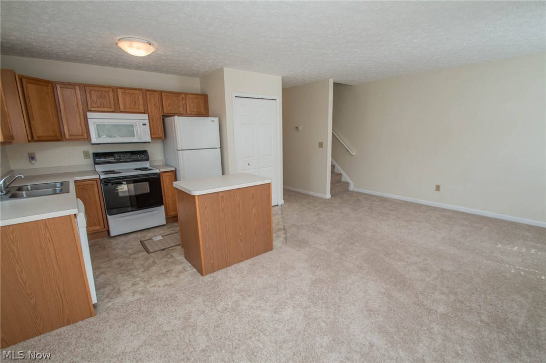 Wolfs Den - Residential Income