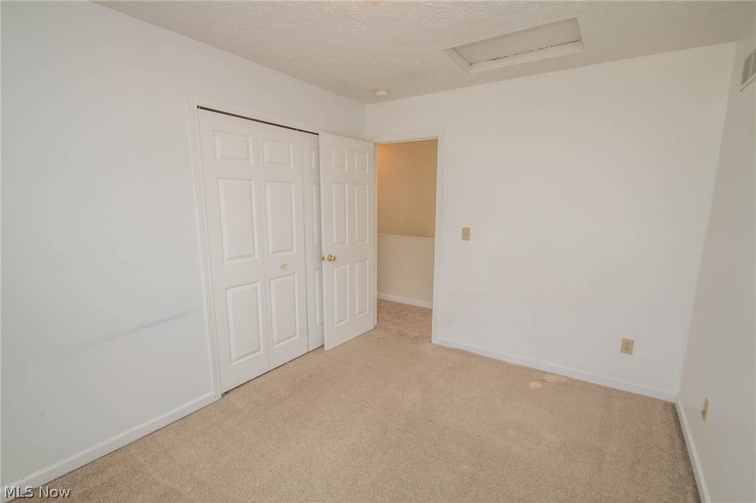 Wolfs Den - Residential Income