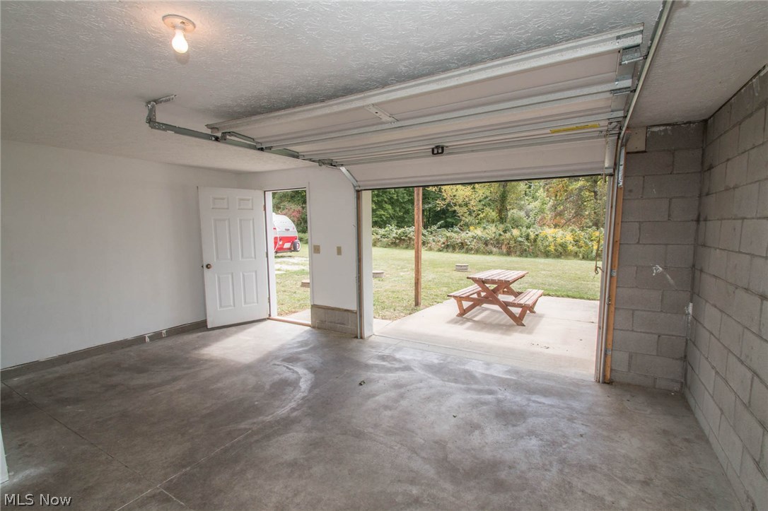 Wolfs Den - Residential Income