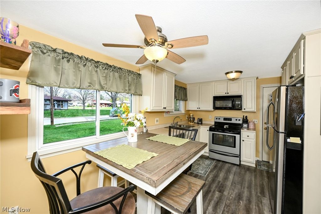 Photo of 1156 Terrace Road NW, North Canton, OH 44720 (MLS # 5196806)