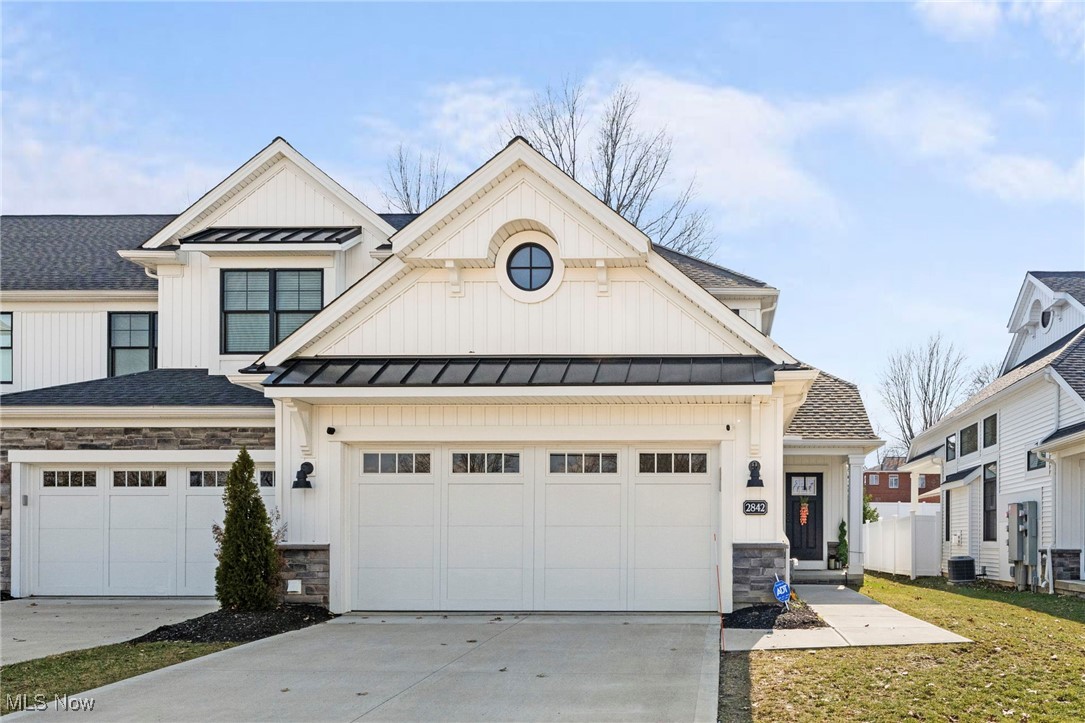 2842 Riviera Drive, Fairlawn, Ohio image 2