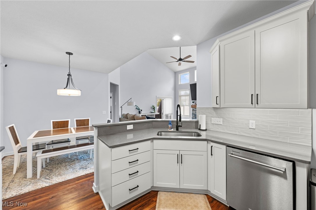 2842 Riviera Drive, Fairlawn, Ohio image 11