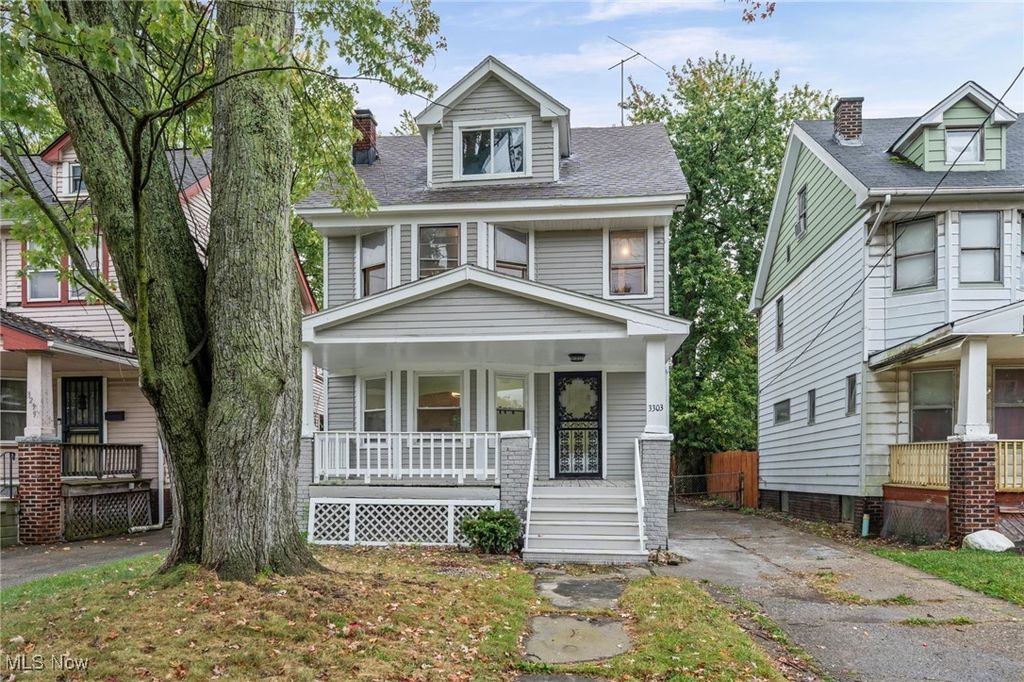 Photo of 3303 E 118th Street, Cleveland, OH 44120 (MLS # 5178636)