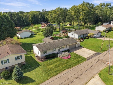 Tiny photo for 1805 Woodruff Avenue NW, Massillon, OH 44647 (MLS # 5256930)