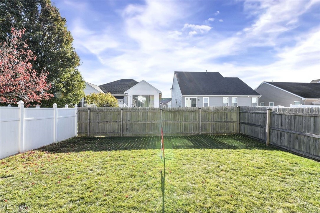 Courtyards/Martins Run 02 - Residential