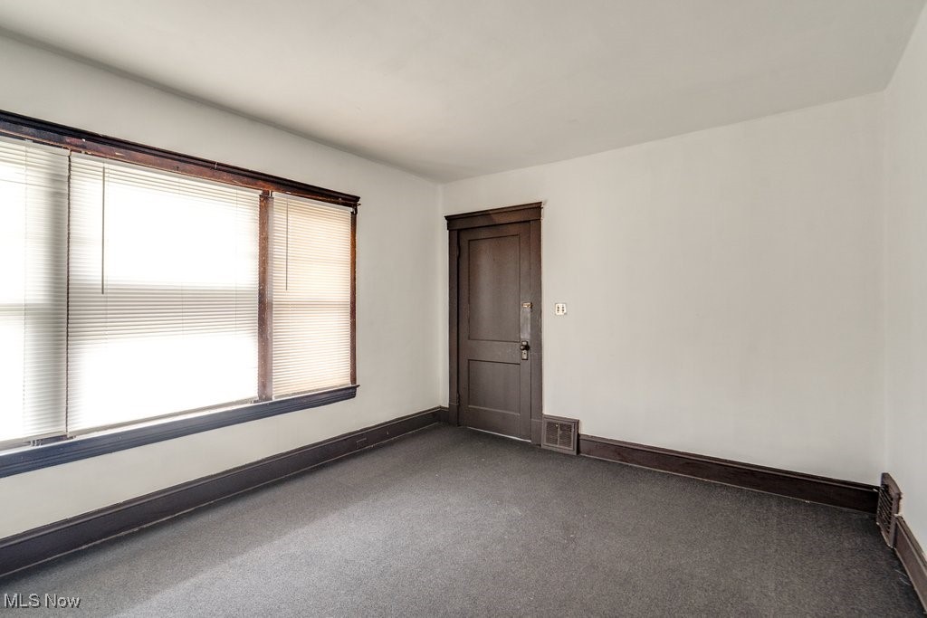 977 E 140th Street