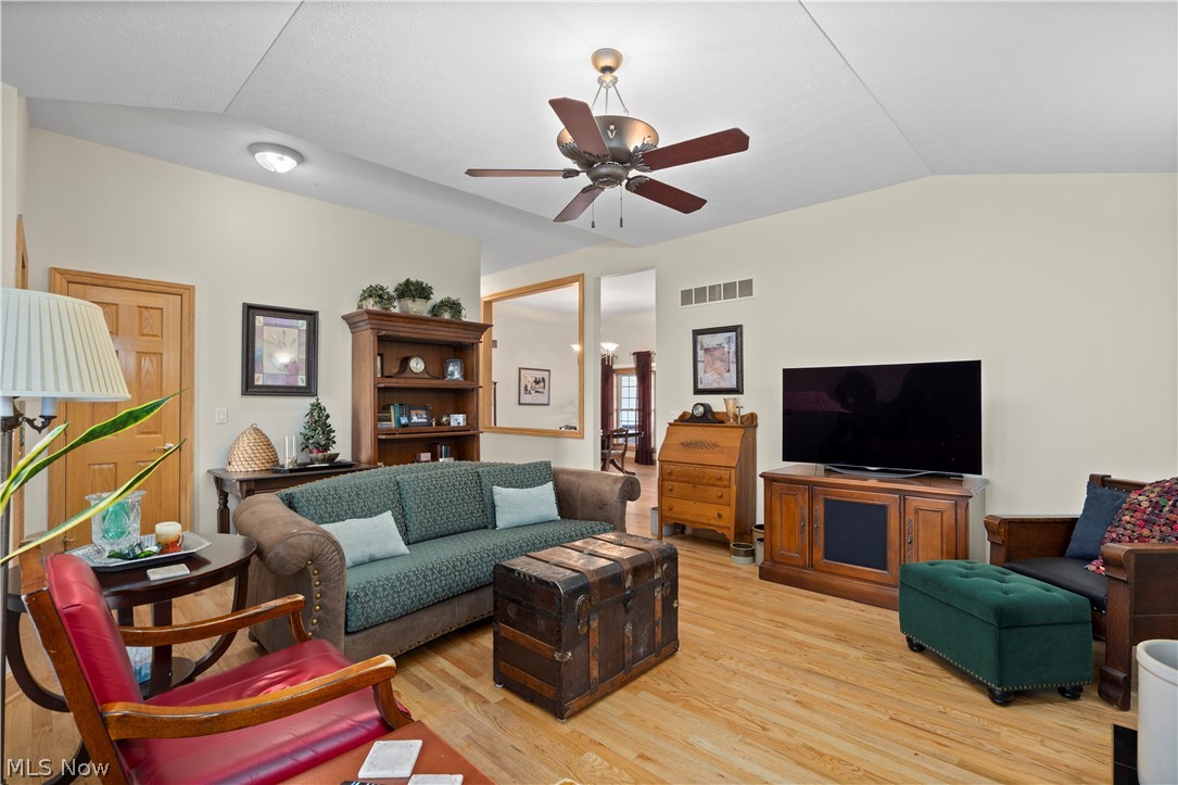 Henrietta 13 - Residential