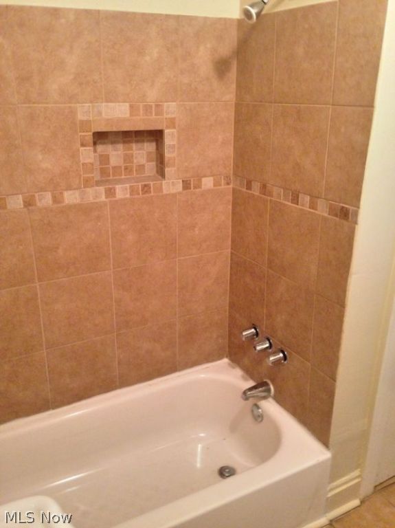 Cedarbrook - Residential Lease