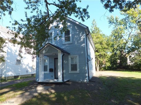 4093 E 66th Street Cleveland OH 44105