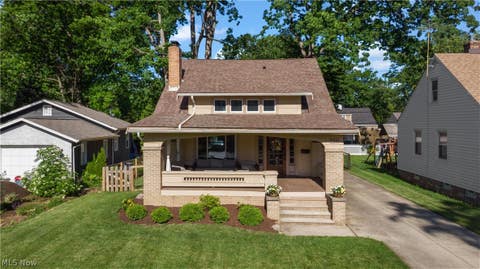 Homes For Sale - 560 Elmwood Road<br/> Bay Village, OH 44140