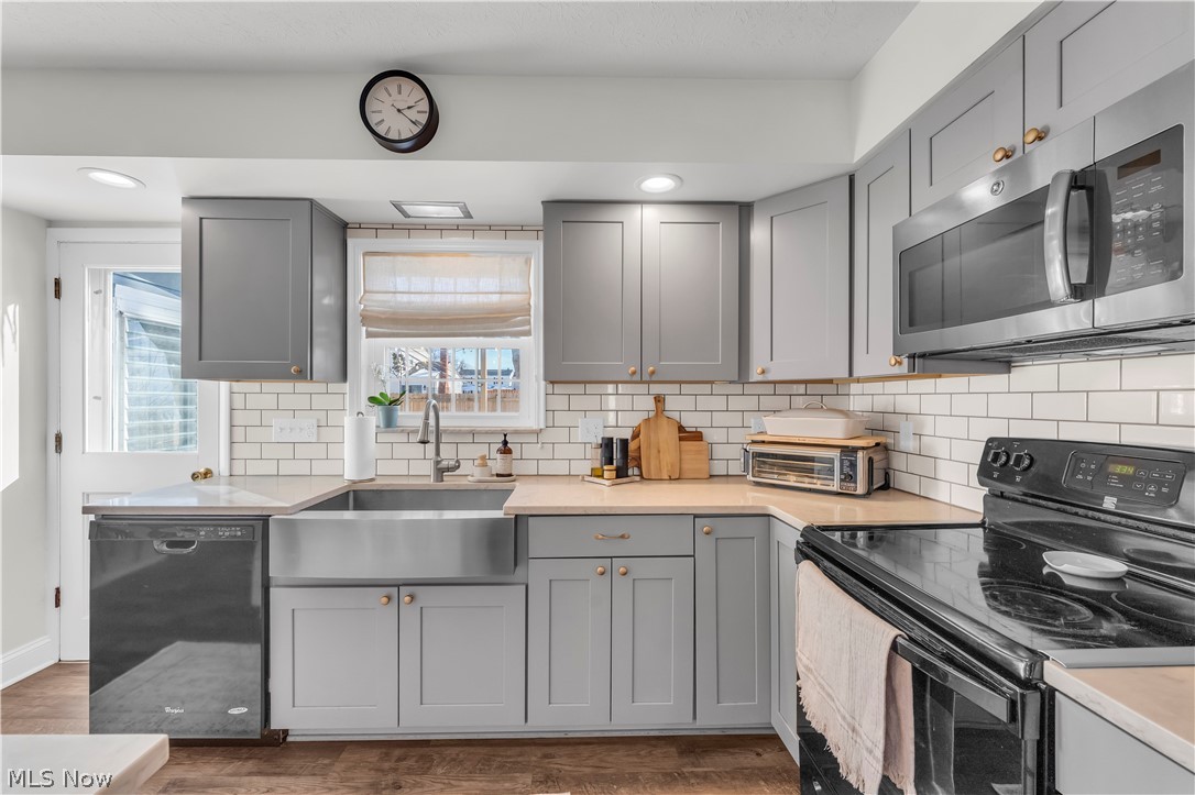 Sandy Rdg 02 - Residential