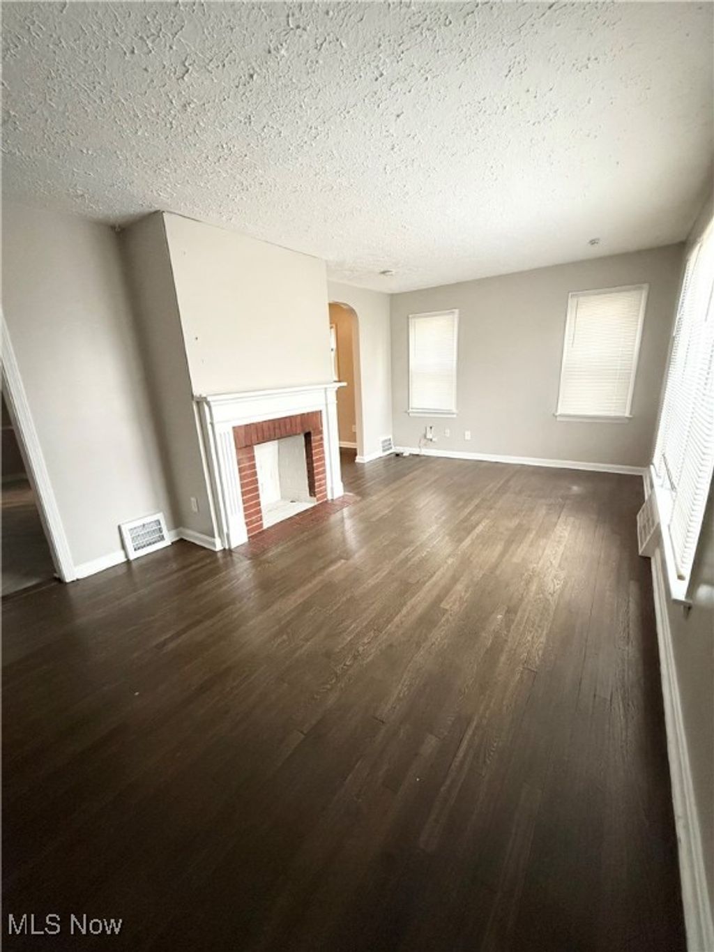 Photo of 994 Yellowstone Avenue, Cleveland Heights, OH 44121 (MLS # 5182116)