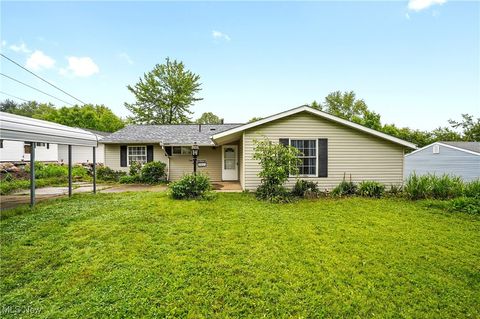 Photo for 2653 Deer Street