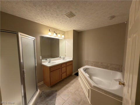 Tiny photo for 765 Wildberry Circle, Avon Lake, OH 44012 (MLS # 5255669)