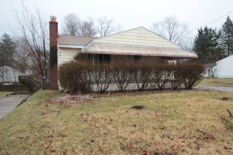 2 bedroom, 2 bath ranch. 1 car detached garage. Possible 3rd bedroom in basement. sold as is. "Property was built prior to 1978 and lead based paint potentially exits." "This property may qualify for Seller Financing (Vendee)."