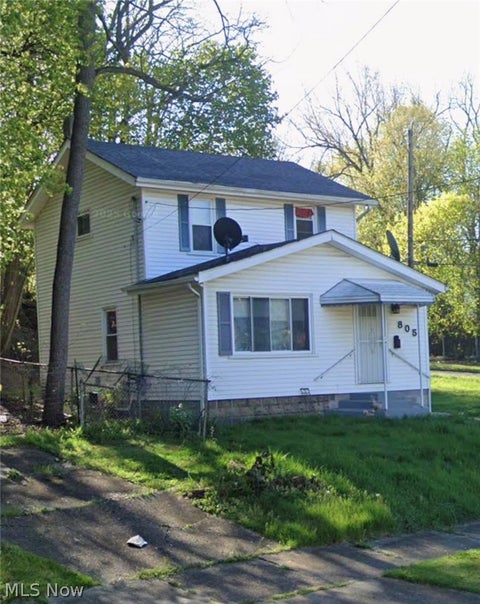 Homes For Rent - 805 Carpenter St<br/> Akron, OH 44310